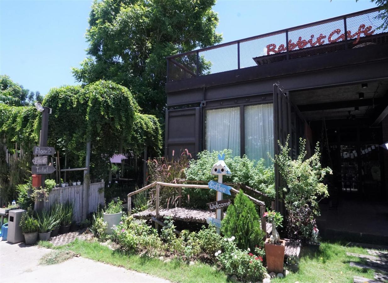 Papa'S Home And Rabbit Cafe Ban Mai  Exterior photo