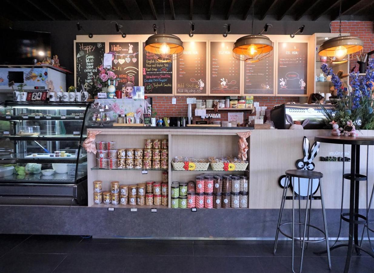 Papa'S Home And Rabbit Cafe Ban Mai  Exterior photo